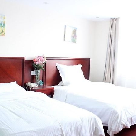 Greentree Inn Suzhou Central Circle Baihui Square Middle Yangchenghu Station Express Hotel Suzhou (Jiangsu) Exterior foto