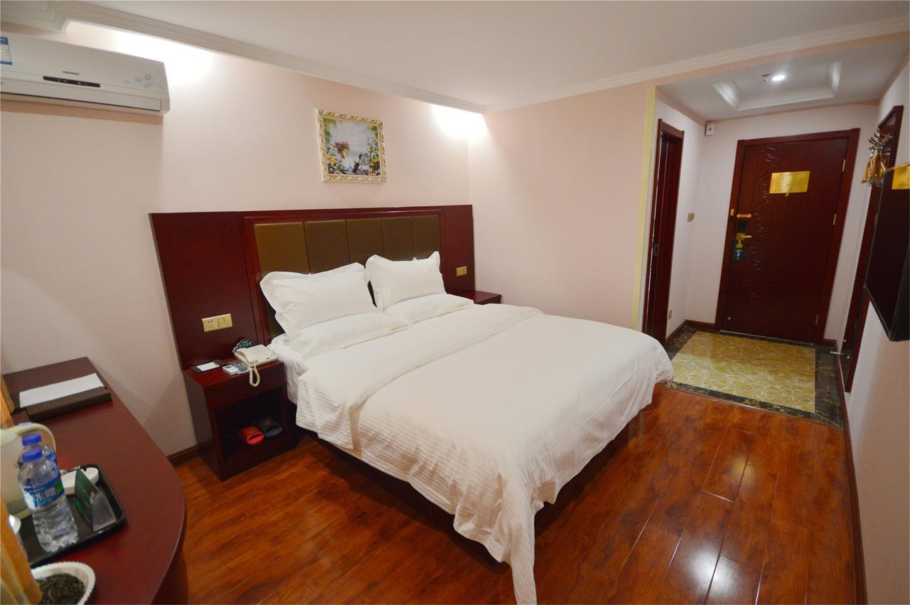 Greentree Inn Suzhou Central Circle Baihui Square Middle Yangchenghu Station Express Hotel Suzhou (Jiangsu) Exterior foto